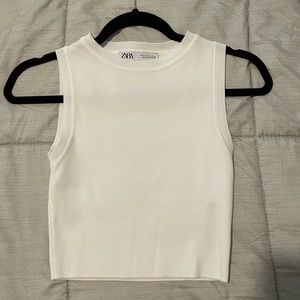 Zara Crop knit top